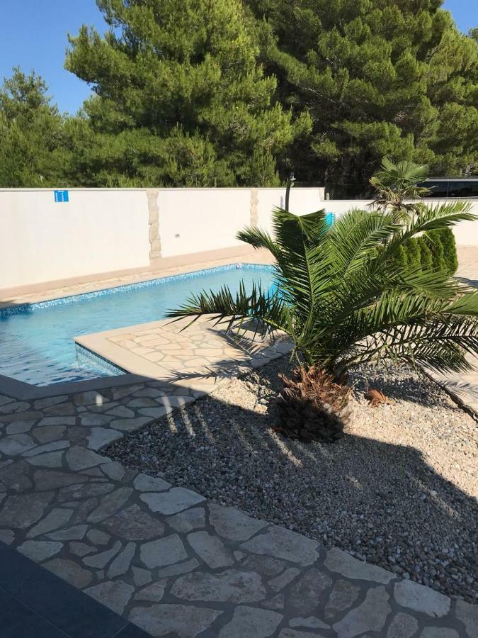 Villa Santa Barbara فرسي المظهر الخارجي الصورة