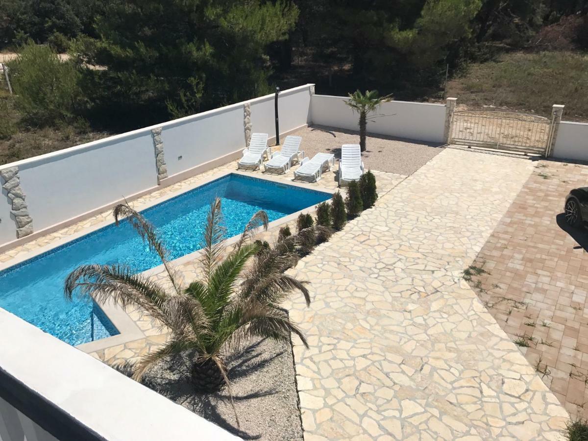 Villa Santa Barbara فرسي المظهر الخارجي الصورة